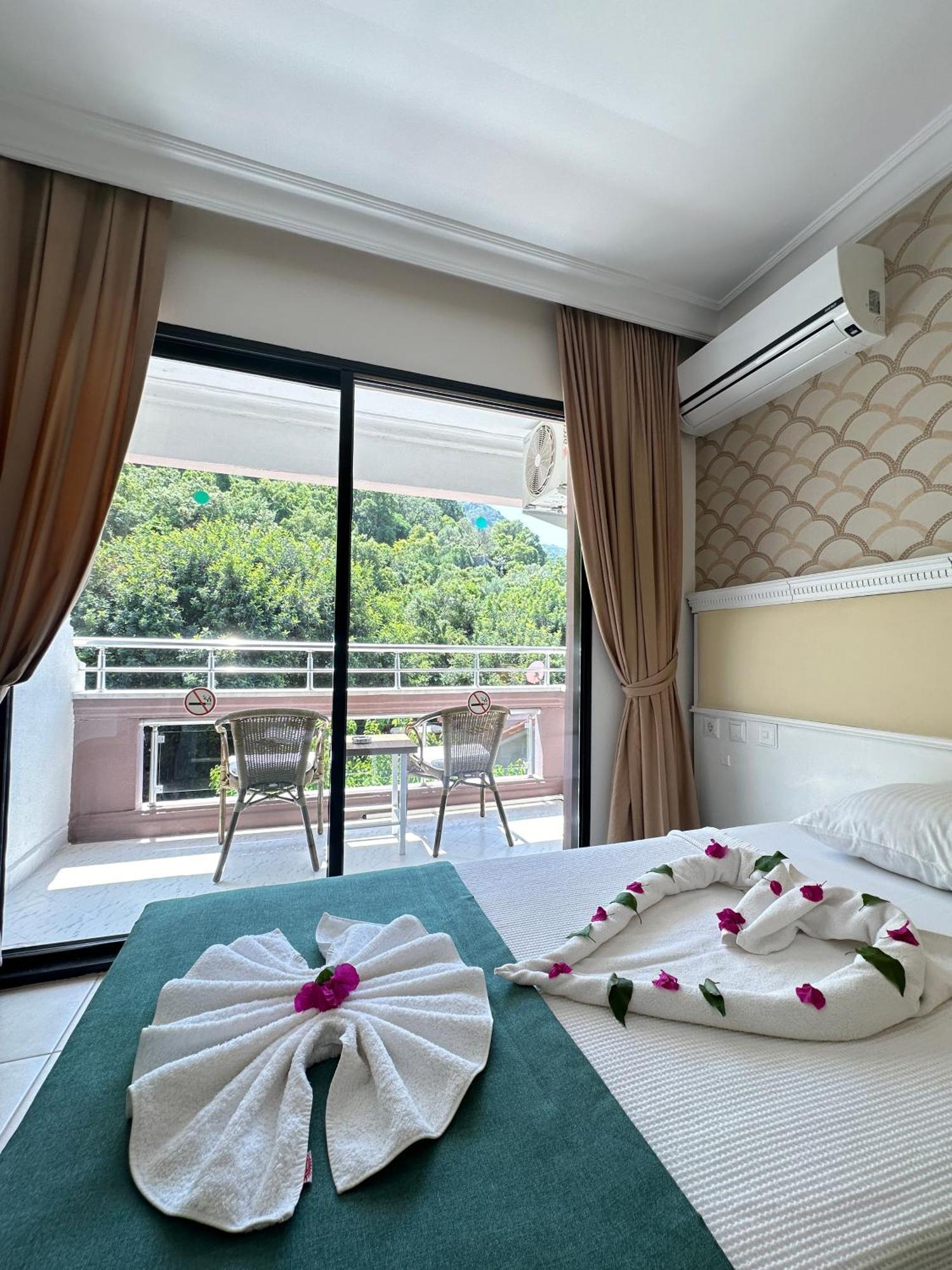 Hotel Chateau De Ville Marmaris Exteriör bild
